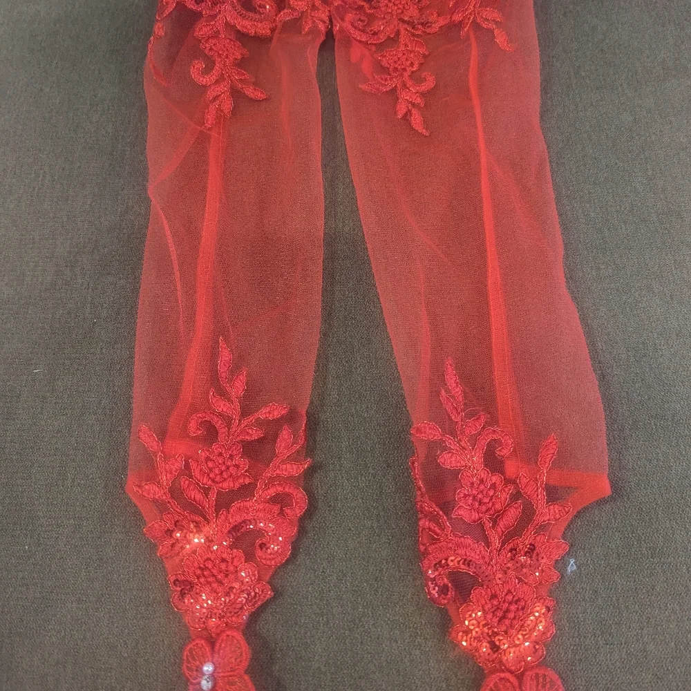 NWT Mermaid Gown With Tiered Ruffle Skirt by Andrea & Leo, Size 14 - Picture 8 of 12
